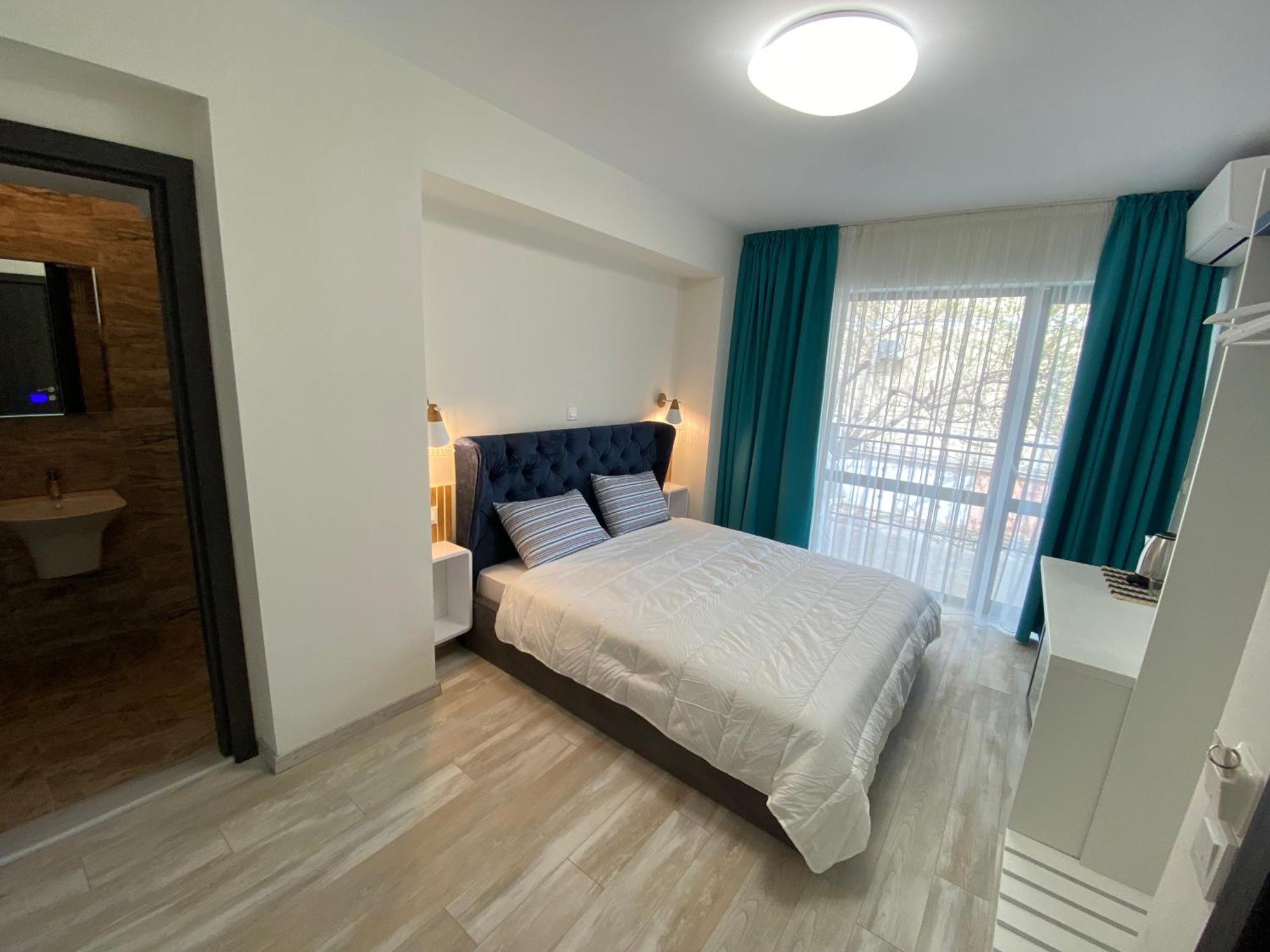 Opalium Beach Front Suites Potos Exterior foto